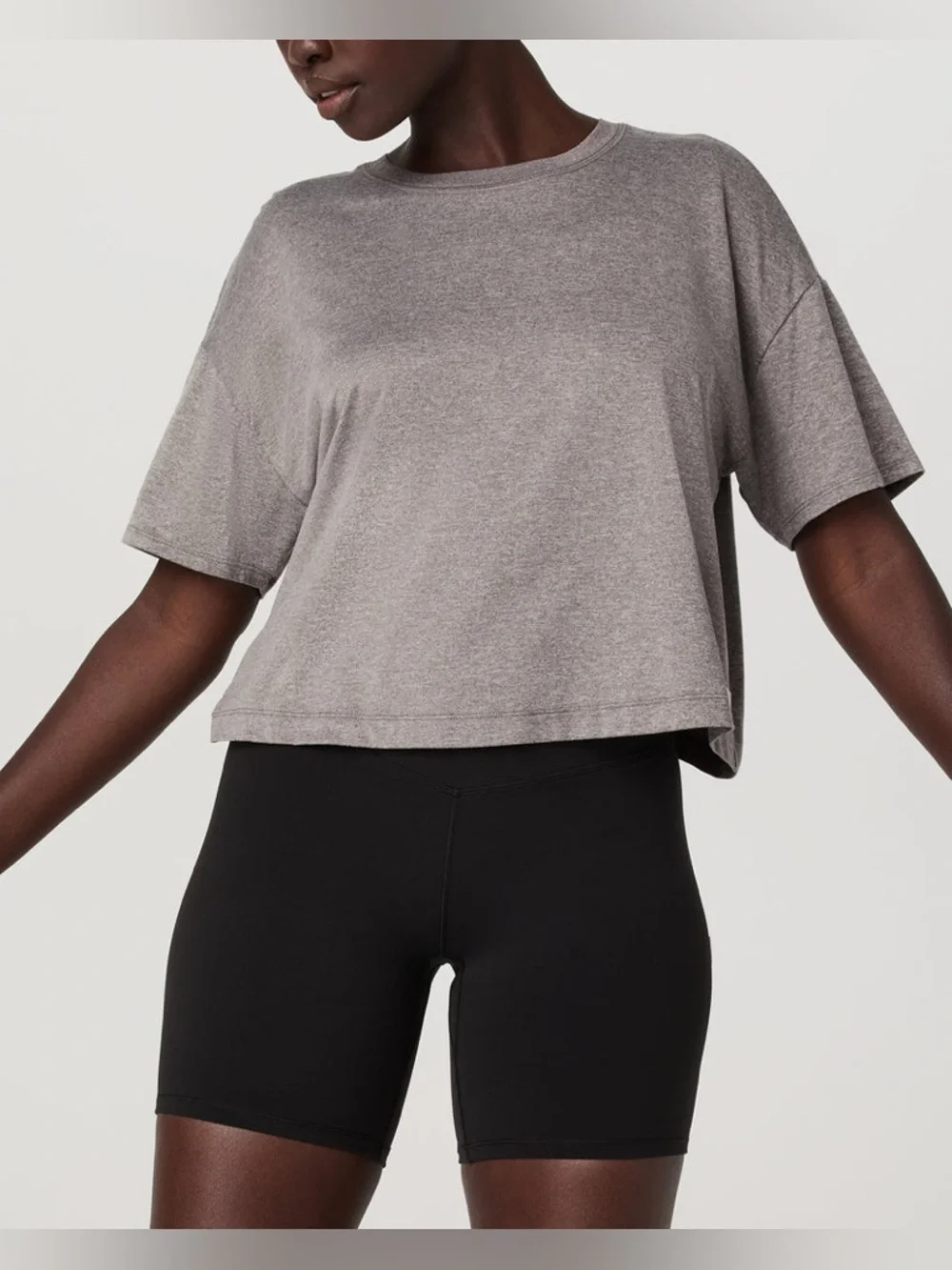 Vuori Energy Tee - Picture 2 of 5